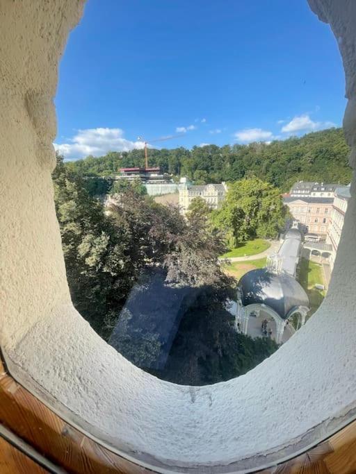 Huge Two Floor Apartment On The Park Colonnade With Free Parking For One Car, 160 Sqm Karlovy Vary Exteriér fotografie